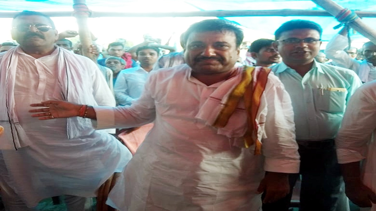 Muzaffarpur Crying video of RJD MLA Surendra Yadav goes viral