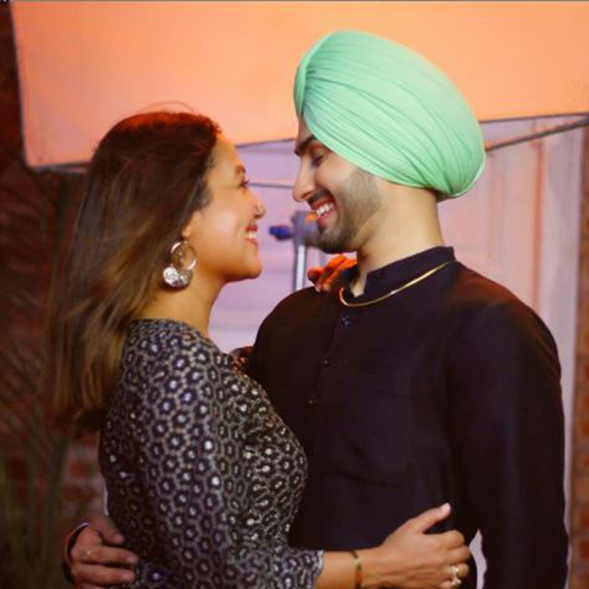 नेहा कक्कड़-रोहनप्रीत सिंह