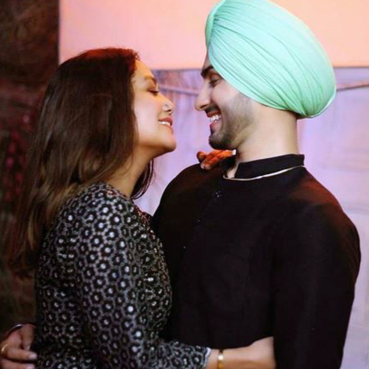 नेहा कक्कड़ और रोहनप्रीत सिंह