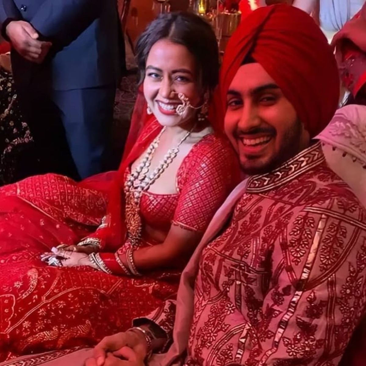  नेहा और रोहनप्रीत 