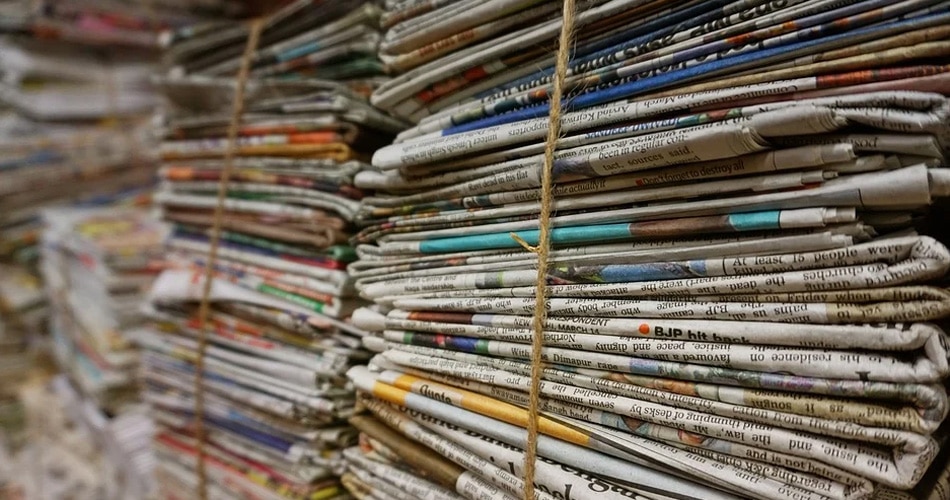 पुराने अखबार