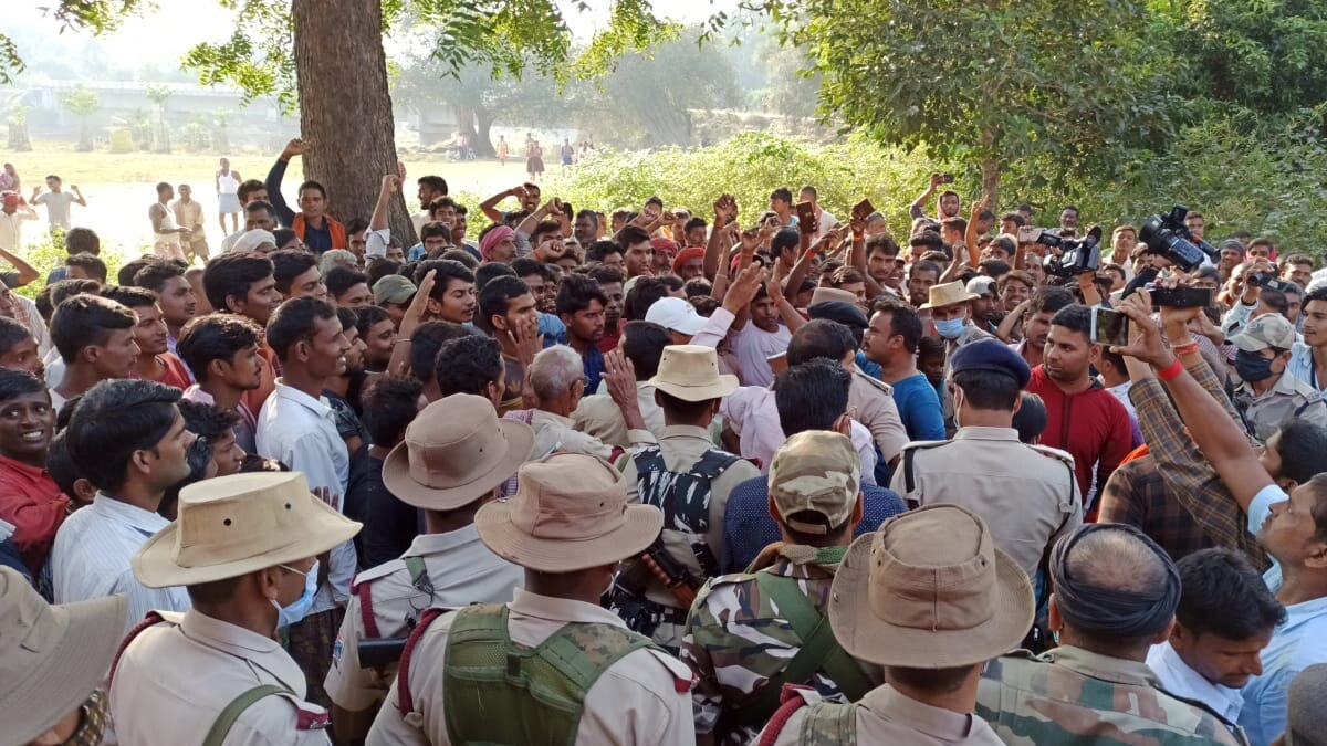 सात घंटे बाद तक नहीं पड़ा एक भी वोट