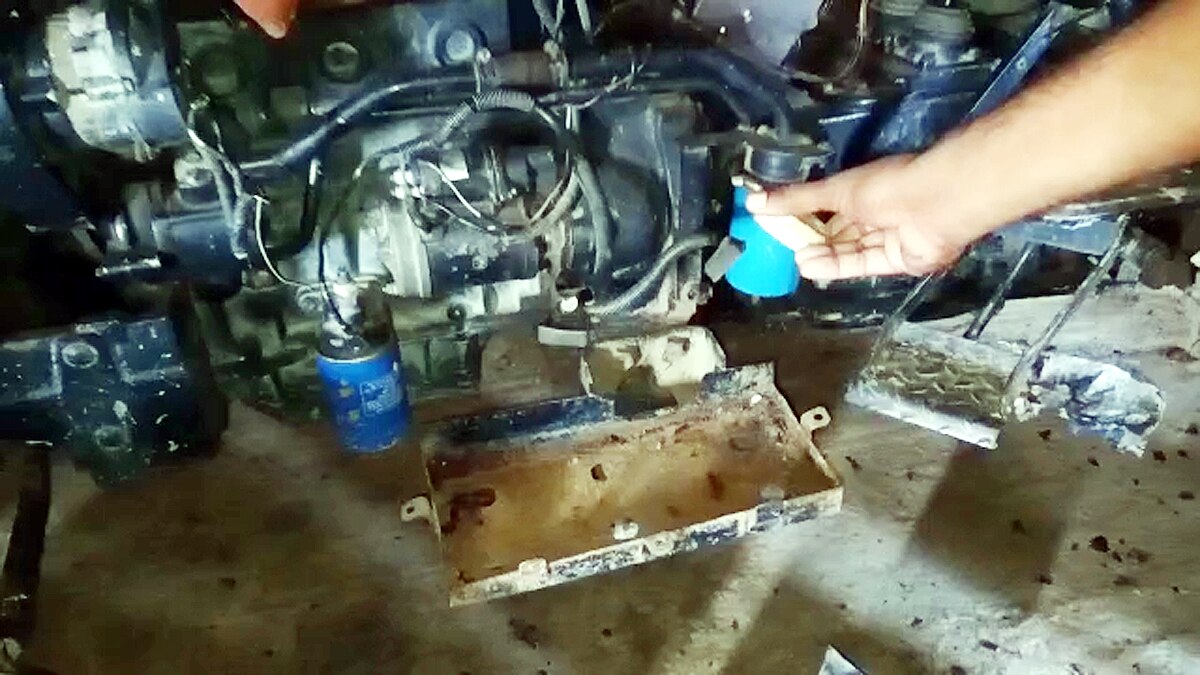 Thieves broke into an onion warehouse in Fatuha Patna