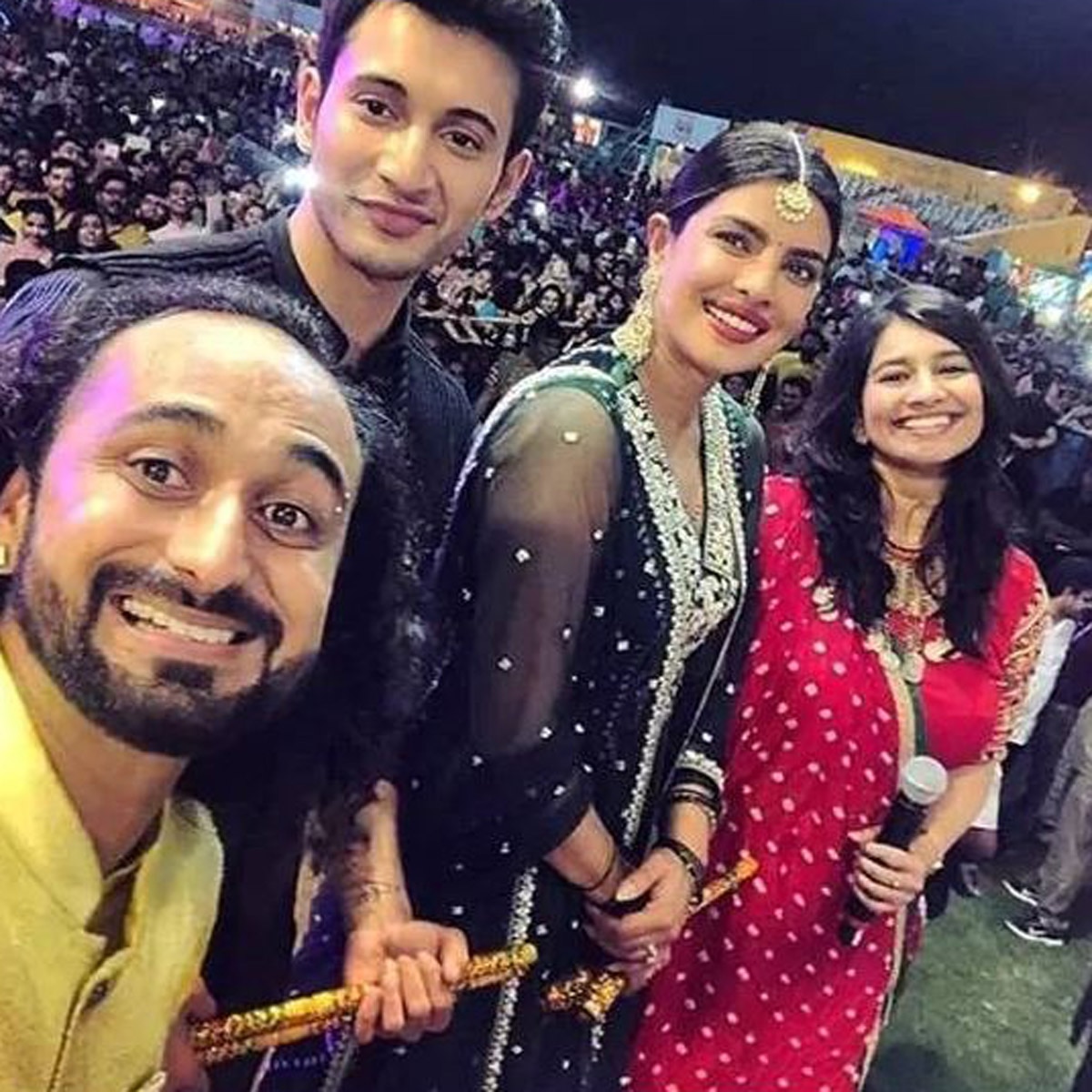 दुर्गा पूजा का जश्न