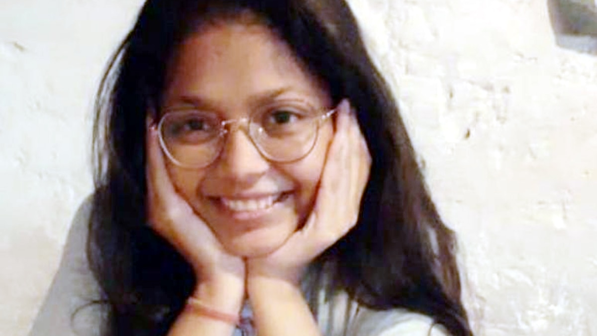 कृति जालान.