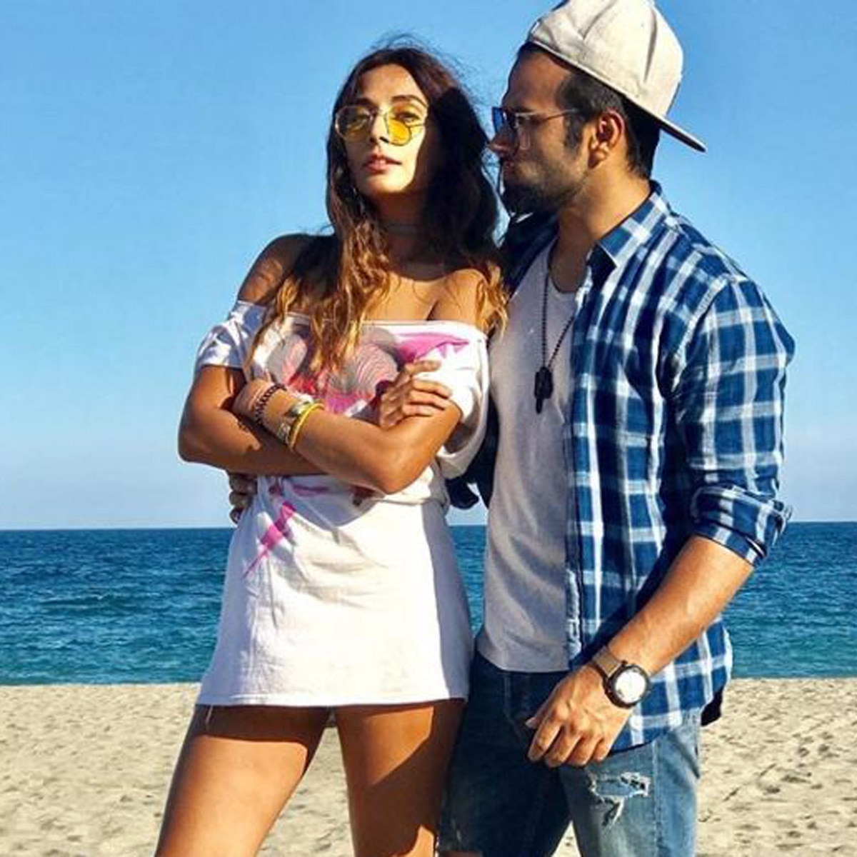 मोन‍िका डोगरा-ऋत्व‍िक धनजानी