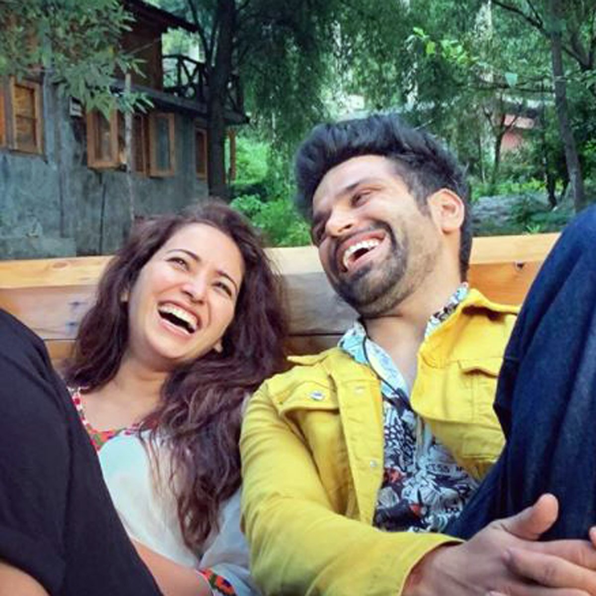 आशा नेगी-ऋत्व‍िक धनजानी