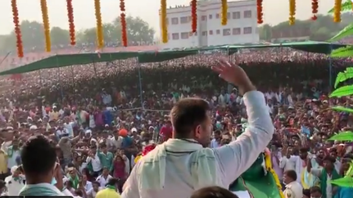 तेजस्वी यादव की रैलियों में उमड़ रही जबरदस्त भीड़. 