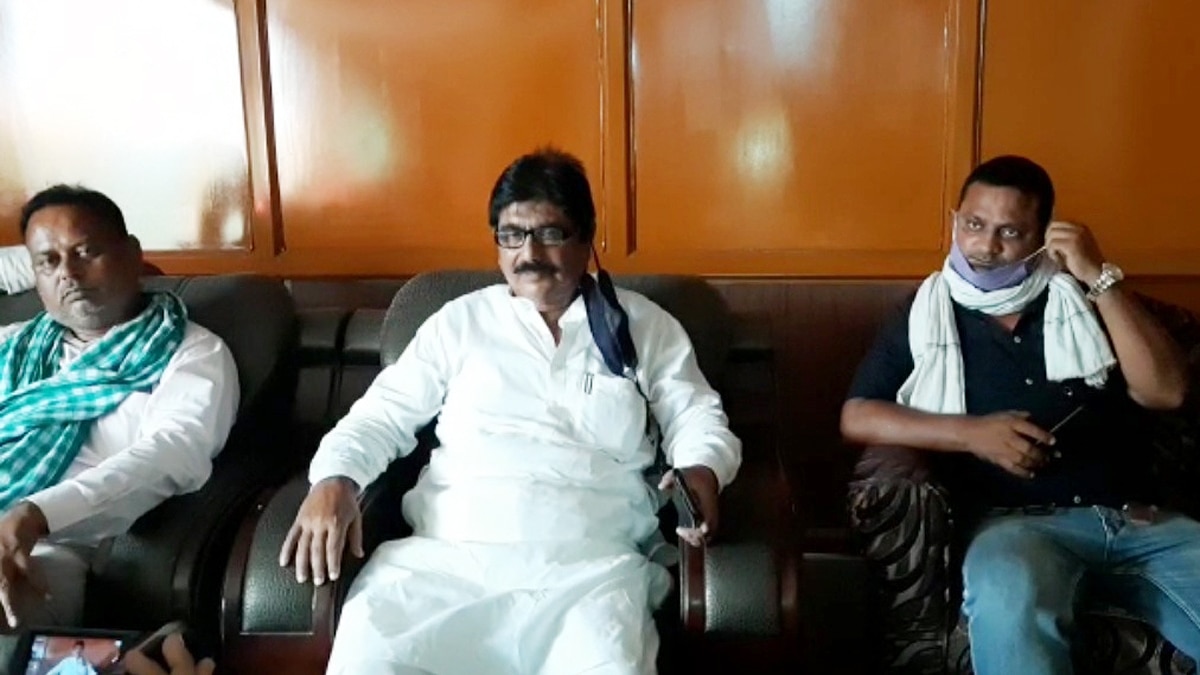 Gopalganj MLA Nematullah said Tejaswi Yadav has relation with RSS