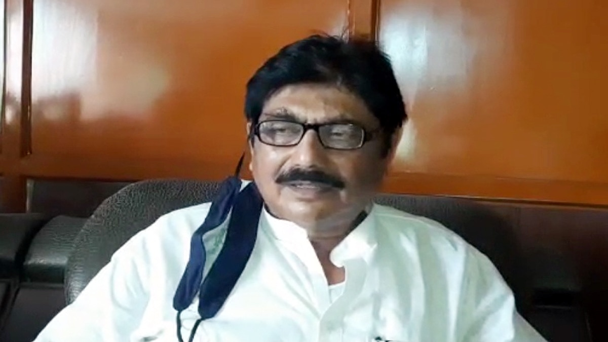 Gopalganj MLA Nematullah said Tejaswi Yadav has relation with RSS