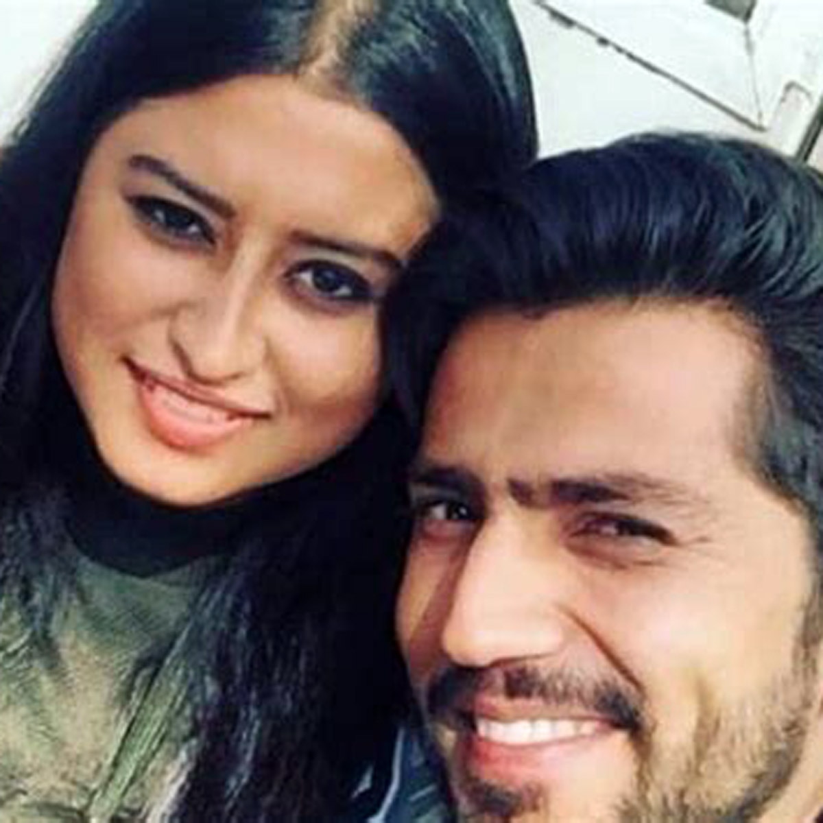 सोमी और रोमिल चौधरी 