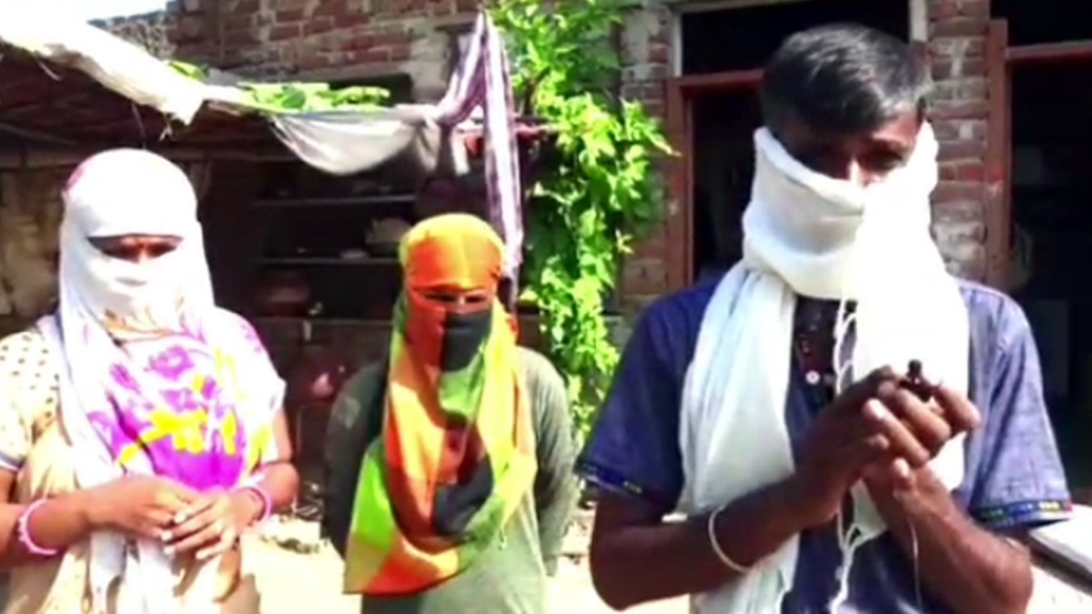 बीजेपी-कांग्रेस महिला नेता मिलकर चला रही थी सेक्स रैकेट. बीजेपी-कांग्रेस महिला नेता मिलकर चला रही थी सेक्स रैकेट.