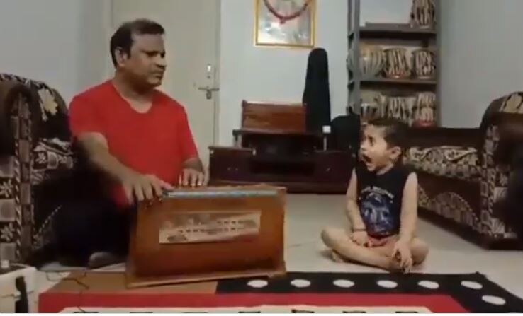 बच्चे के गाने का वीडियो वायरल