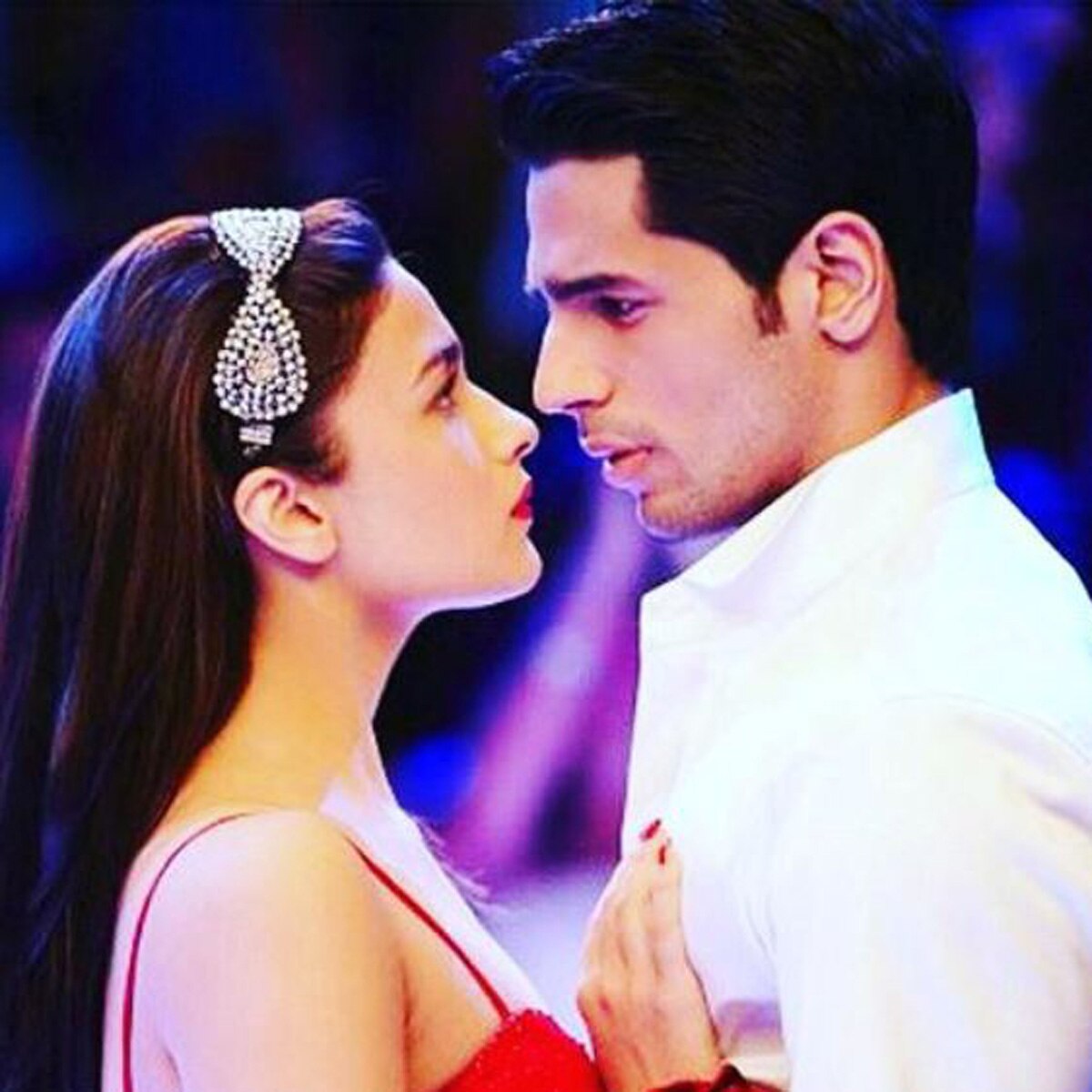 स्टूडेंट ऑफ द ईयर (आलिया भट्ट-सिद्धार्थ मल्होत्रा)