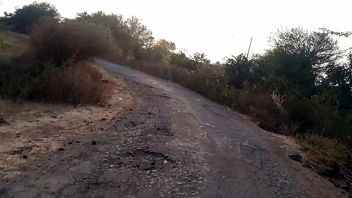 Board of no entry of Leaders put out of Gihwa Panchayat Supaul