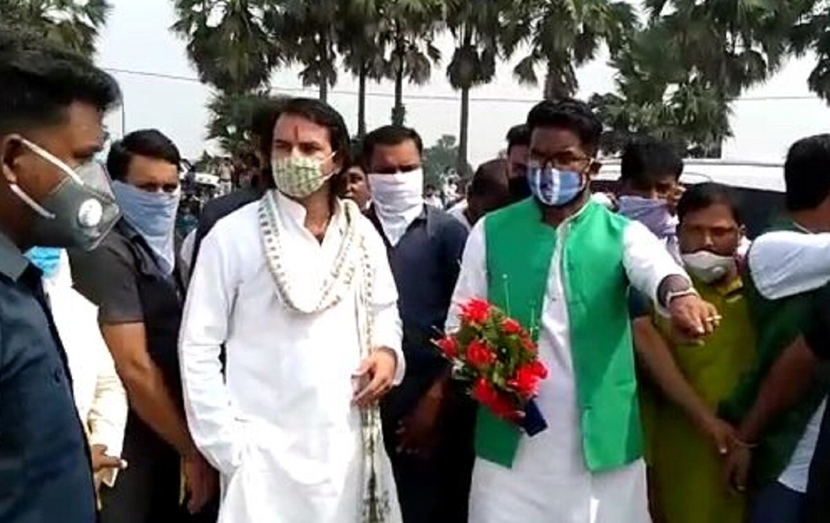 पांच साल में इतनी बढ़ गई तेज प्रताप की संपत्ति