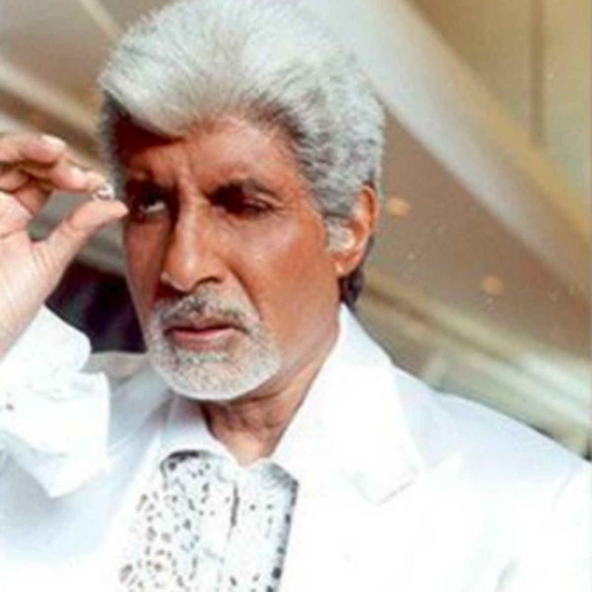 अमिताभ बच्चन