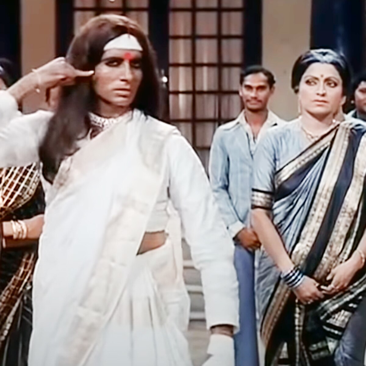 अमिताभ बच्चन