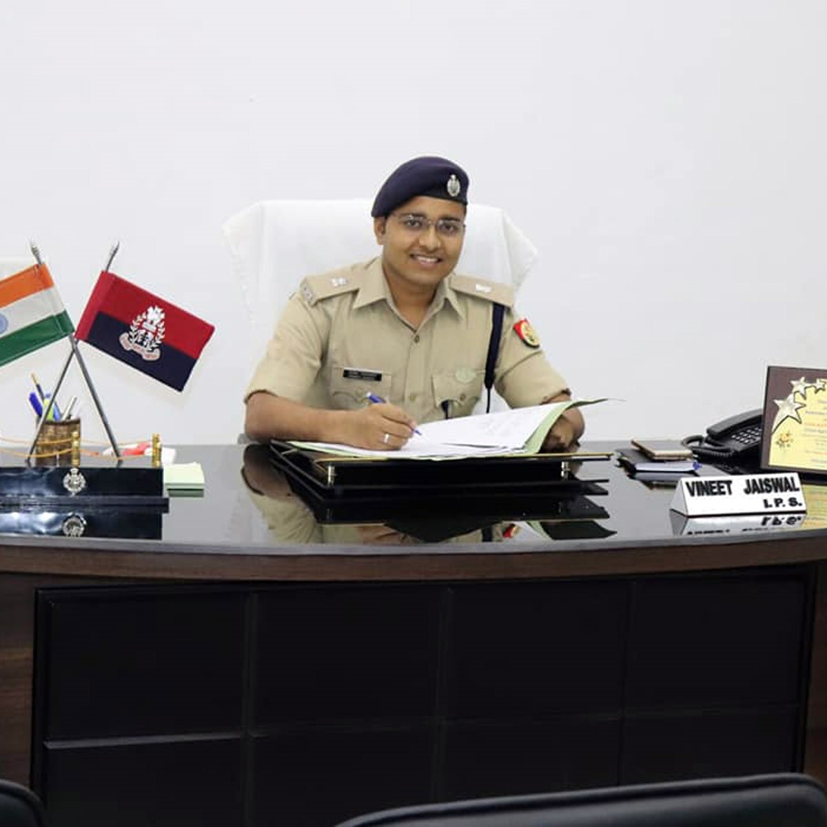 Hathras SP IPS vineet jaiswal