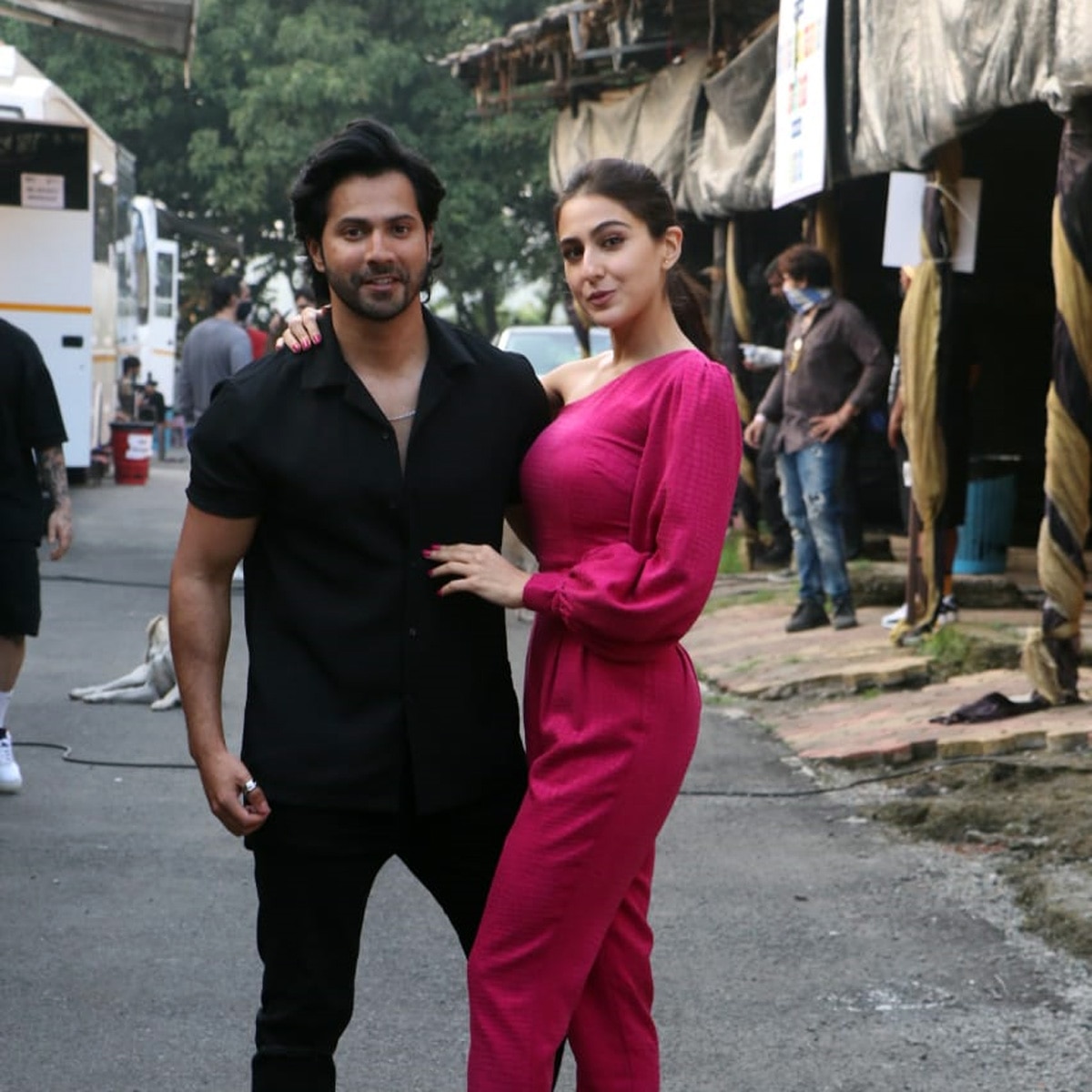 सारा-वरुण धवन