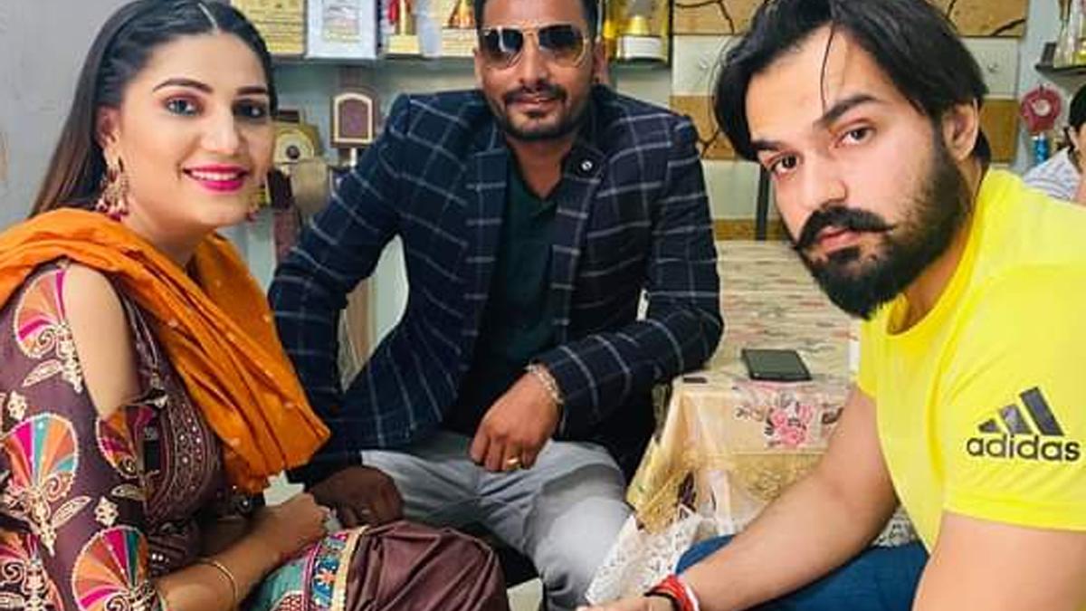 वीर साहू संग सपना चौधरी