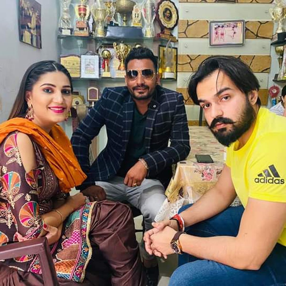 सपना चौधरी और वीर साहू