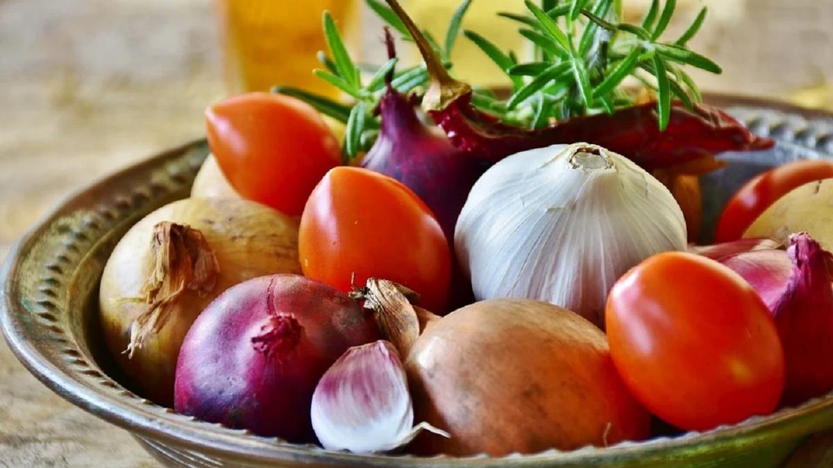 world vegan day: वीगन डाइट की लत बुरी! इन 7 बड़े खतरों से अंजान हैं आप