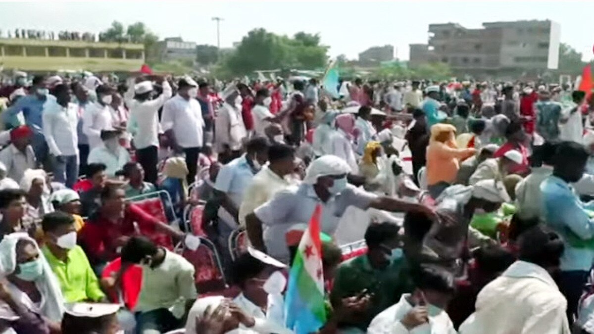 तेजस्वी-राहुल की रैली में उमड़ी भीड़