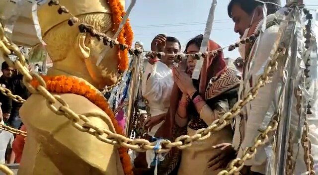 लालू यादव की बहू ऐश्वर्या ने किया रोड शो