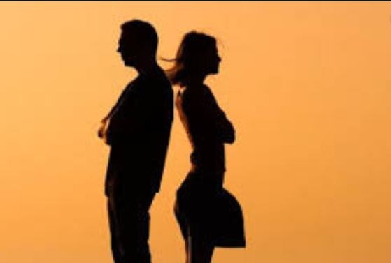  महिला ने की दूसरी शादी