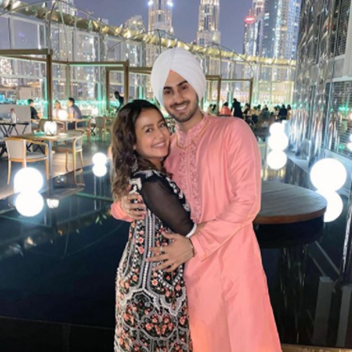 नेहा कक्कड़-रोहनप्रीत 