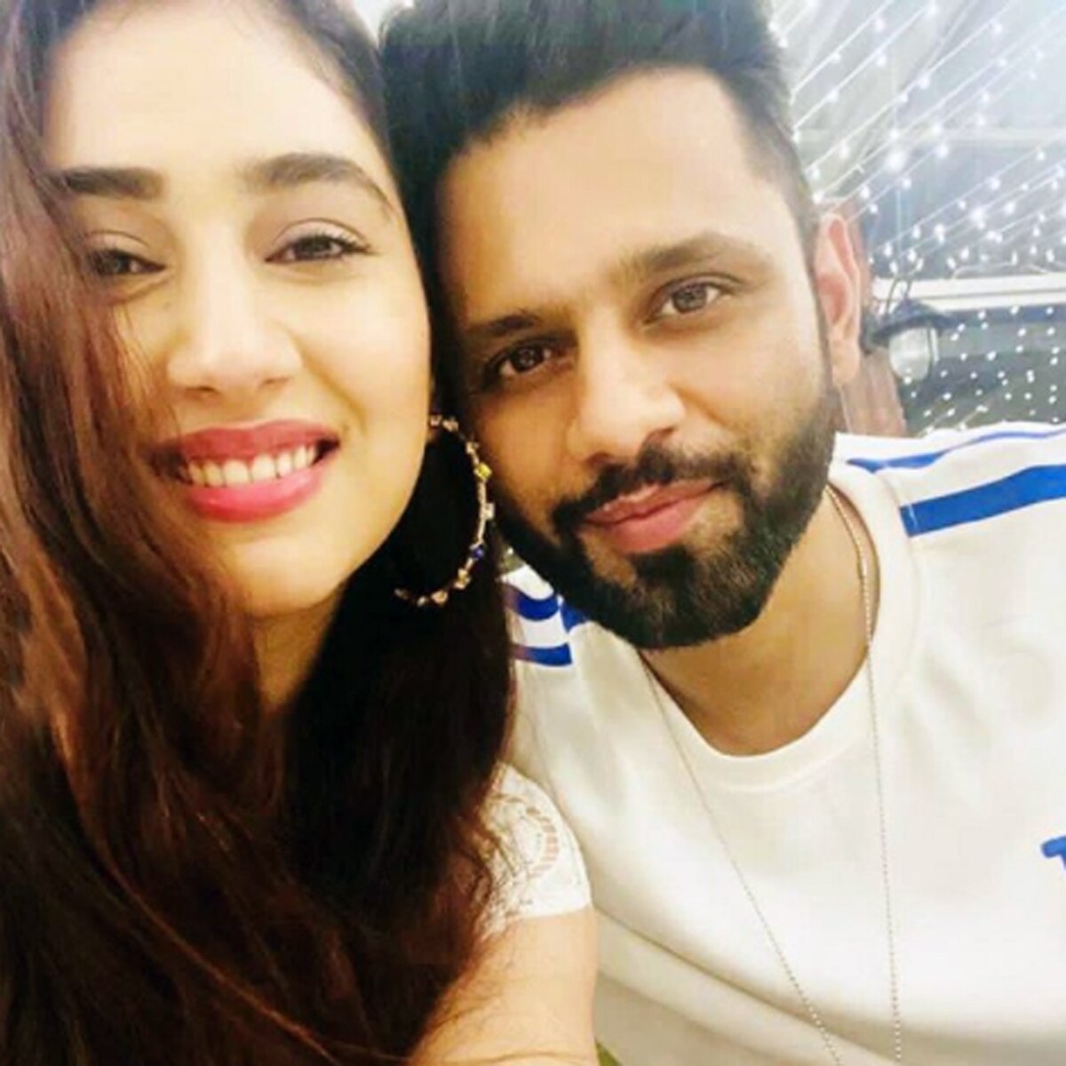 राहुल वैद्य-दिशा परमार 