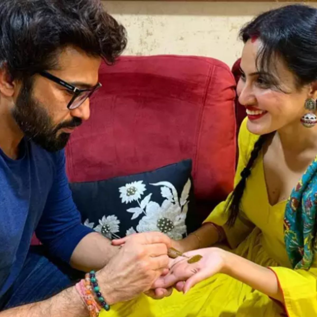 काम्या पंजाबी-शलभ डांग