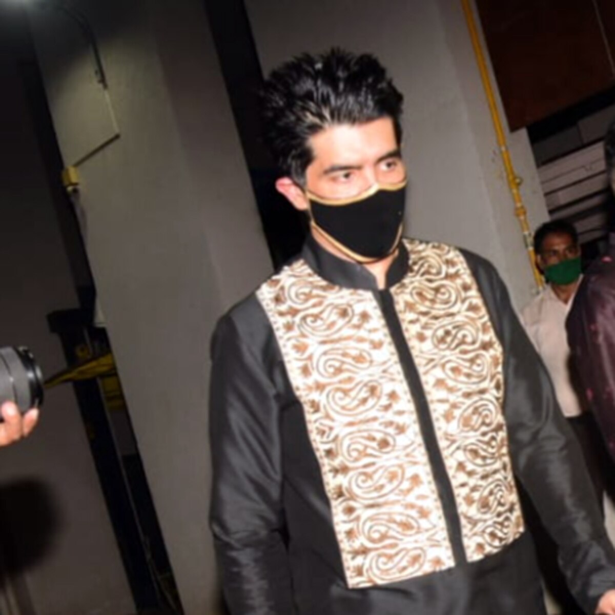 मनीष मल्होत्रा