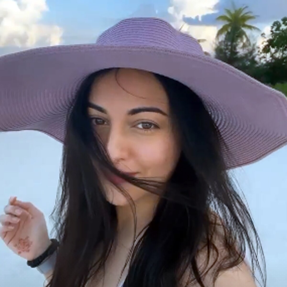 सोनाक्षी सिन्हा 