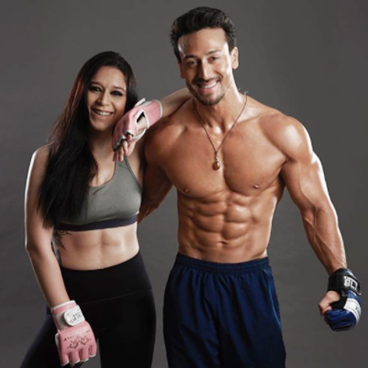  टाइगर श्रॉफ और कृष्णा श्रॉफ