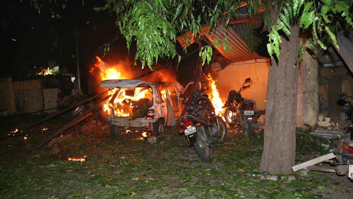 अहमदाबाद के सीरियल ब्लास्ट