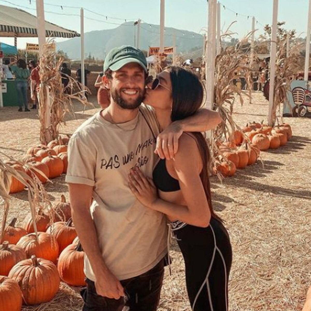 अलाना पांडे बॉयफ्रेंड के साथ