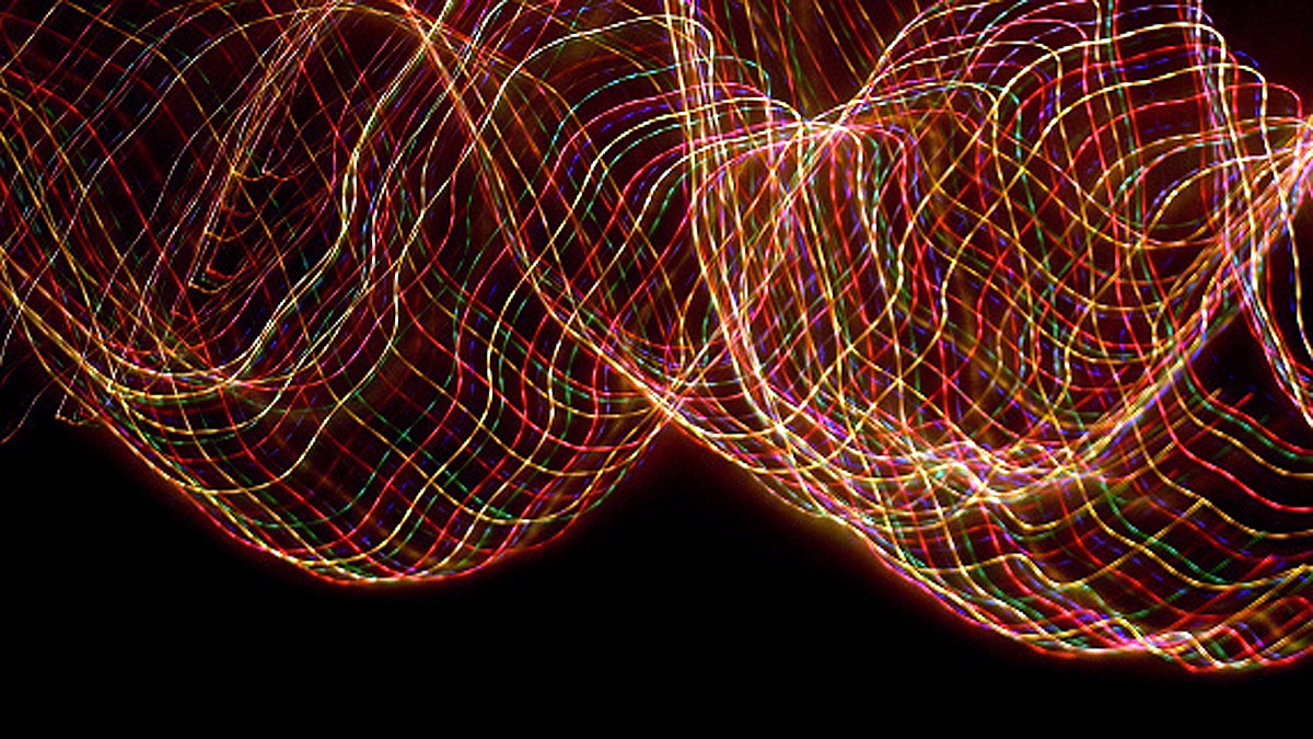 Scientists built Anti laser to charge phone laptop from anywhere