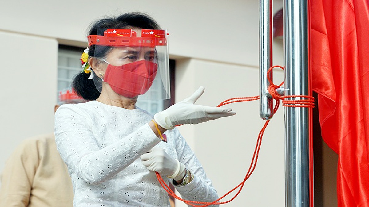 Aung San Suu Kyi has majority in Myanmar