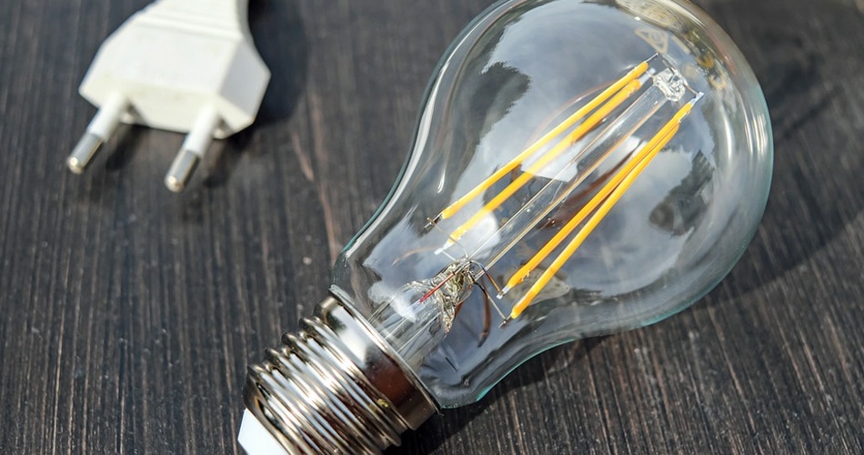 दिवाली से पहले खराब बिजली सही कराएं