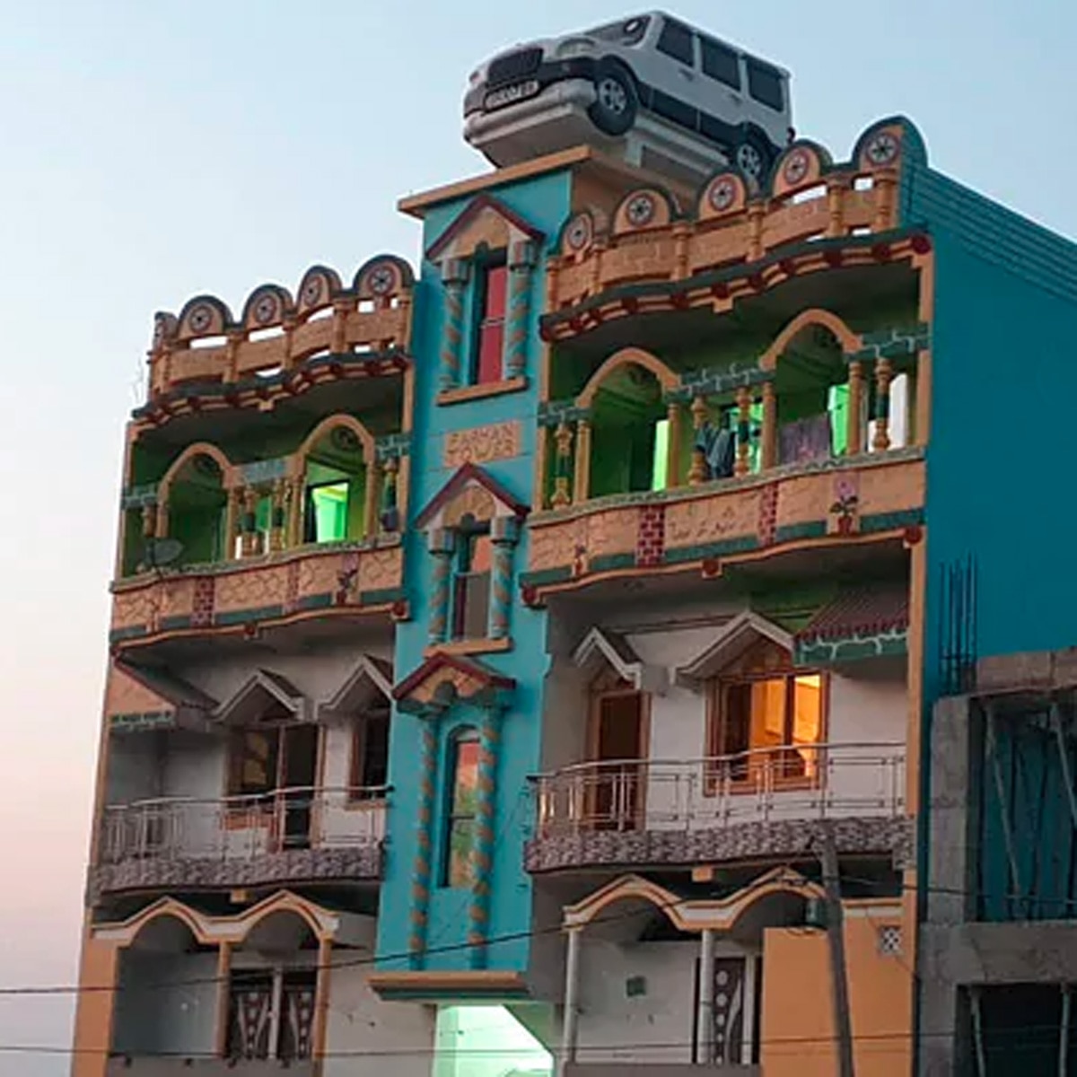 आनंद महिंद्रा 