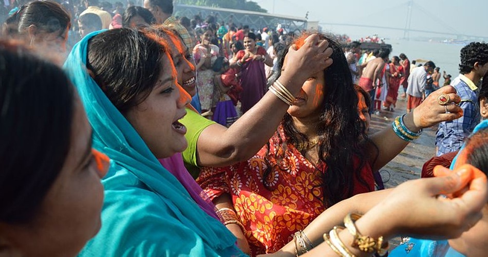 छठ की हुई शुरूआत
