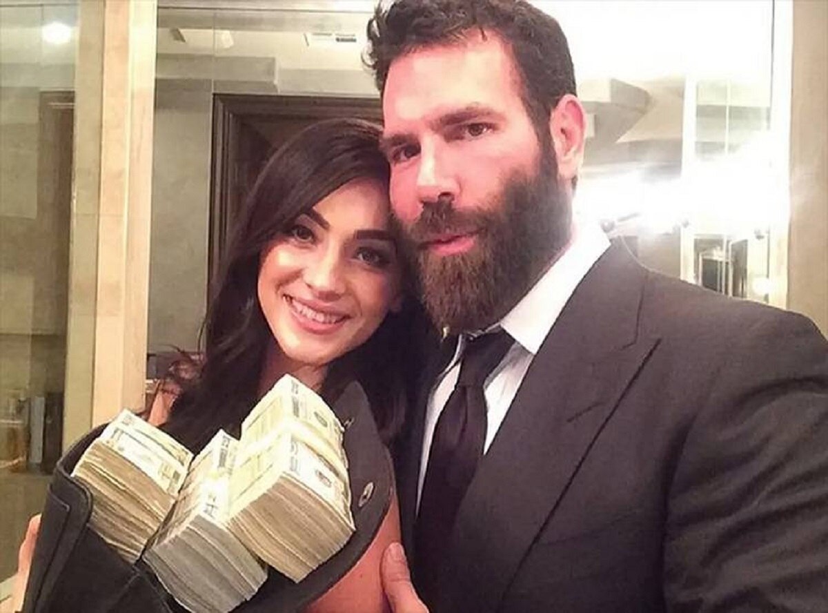 दुनिया के सबसे बड़े अय्याश की हालत खराब