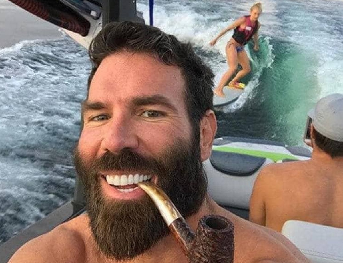 दुनिया के सबसे बड़े अय्याश की हालत खराब