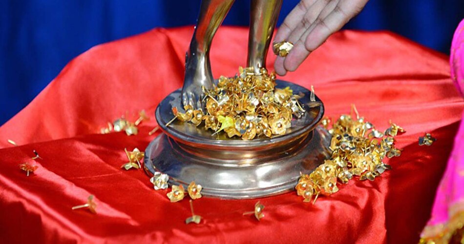 भगवान विष्णु का रूप हैं धनवंतरि 