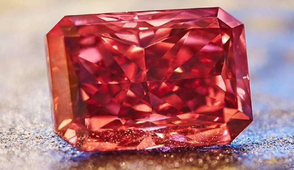 20 करोड़ रुपये की अंगूठी