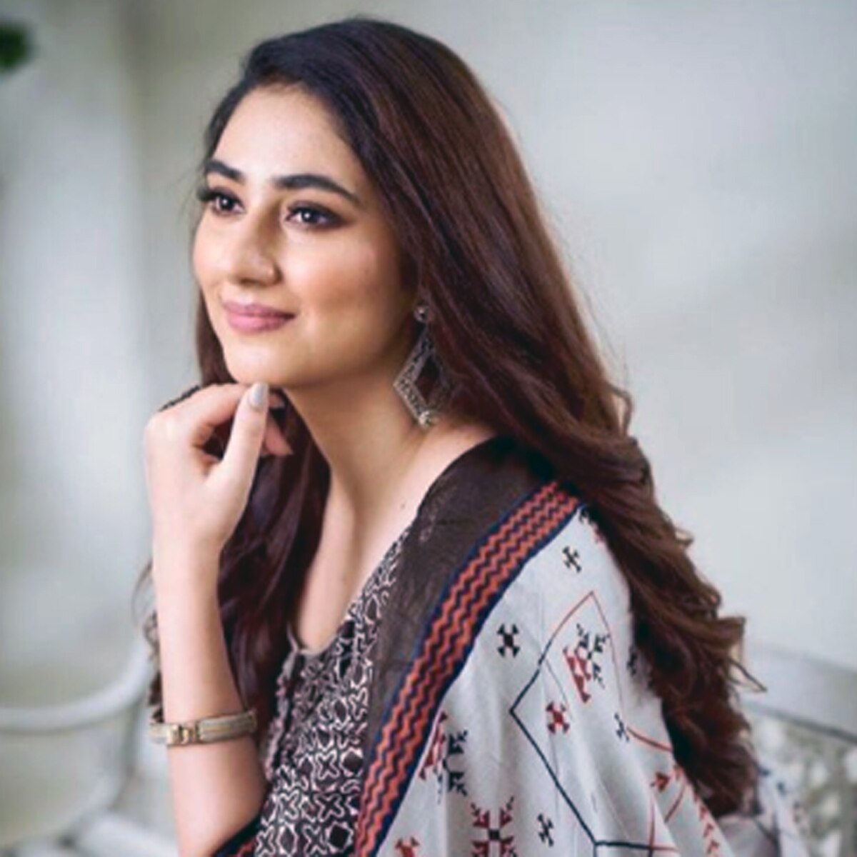 द‍िशा परमार