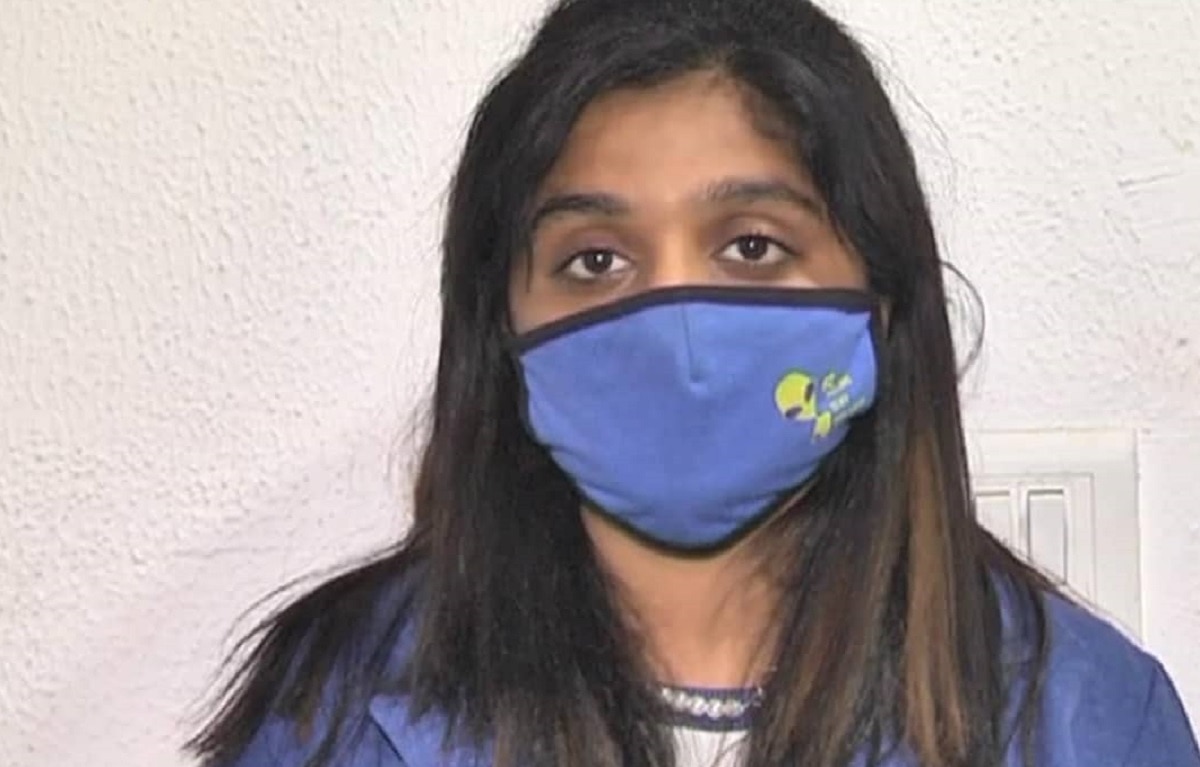 मसाज कराने का शौकीन था संत