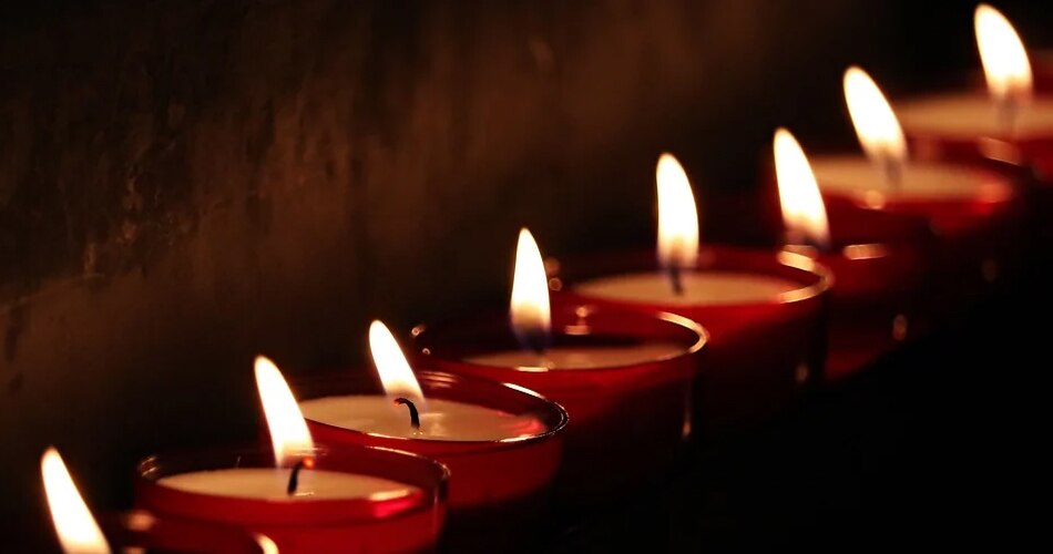 वास्तु के अनुसार जलाएं दीपक